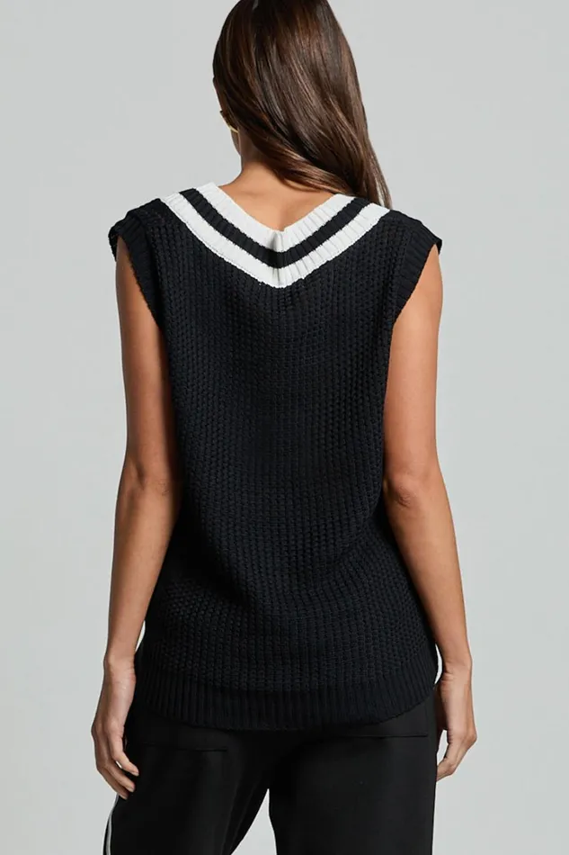 Aleona Top 8211 V Neck Sleeveless Knit Sweater Vest In Black Women Showpo Knitwear