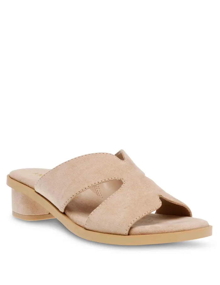 Anne Klein Timmy Sandal Beige Ms Women Shoes