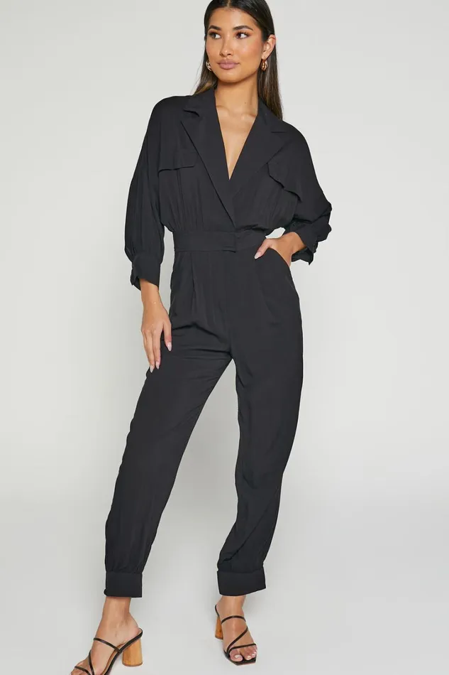 Ayelin Jumpsuit 8211 Linen Look Relaxed 34 Sleeve Jumpsuit In Black Women Showpo Jumpsuits