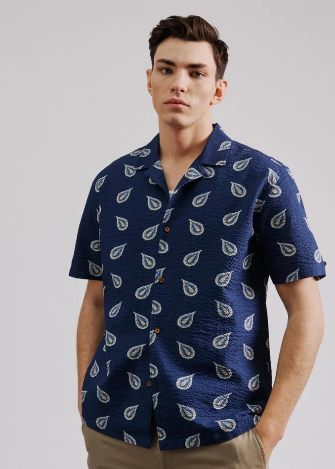Ben Sherman Archive Print Shirts Men Paisley Print Lightweight Seersucker Shirt