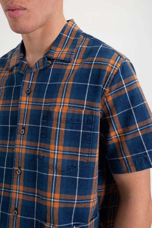 Ben Sherman Heritage Check Shirts Men Dalston Blues Summer ShortSleeve Check Camp Shirt Ben Sherman Heritage Check Shirts Men Dalston Blues Summer ShortSleeve Check Camp Shirt