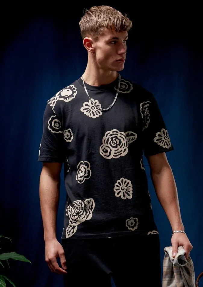 Ben Sherman TShirts and Graphic Tees Men Scattered Floral Graphic Tee