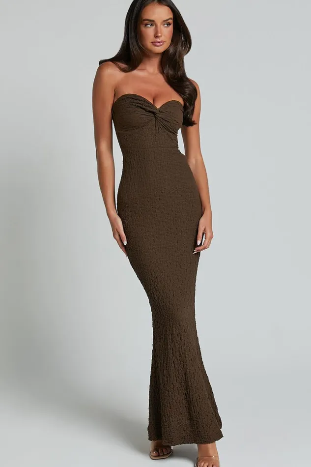 Berlina Maxi Dress 8211 Strappy Sweetheart Slip Dress In Chocolate Women Showpo Dresses