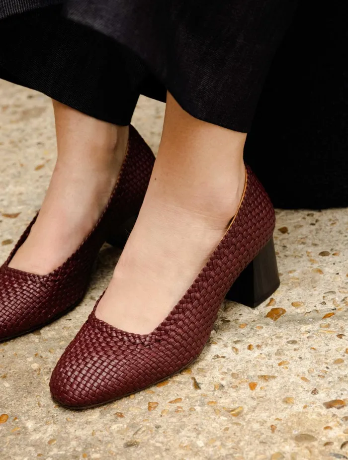 Bobbies Pumps and Mary Janes Tilvia Garnet 8211 Women