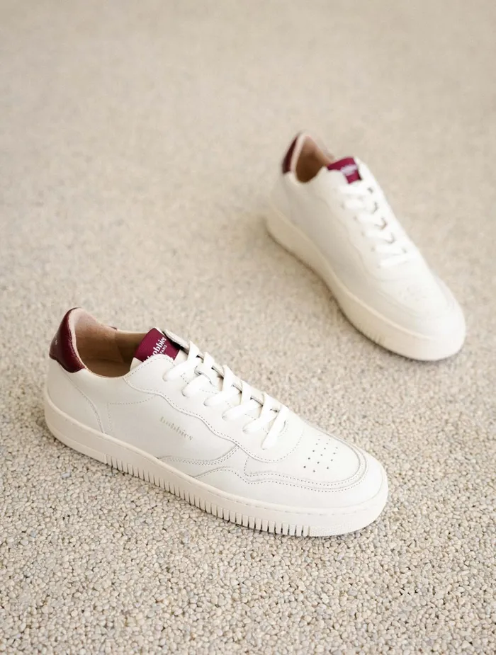 Bobbies Sneakers Scott Off White and Garnet 8211 Women