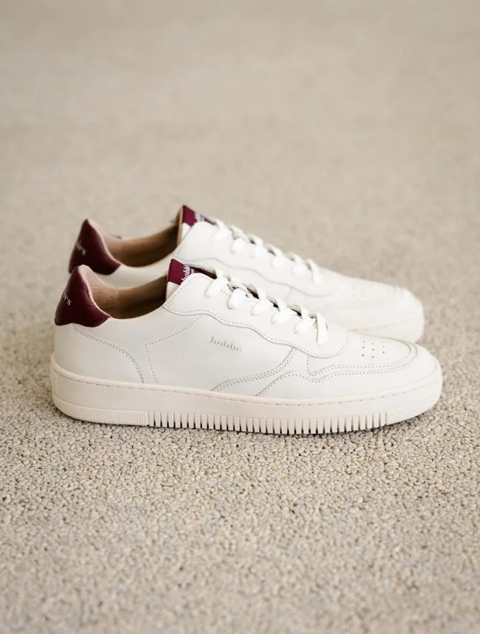 Bobbies Sneakers Scott Off White and Garnet 8211 Women