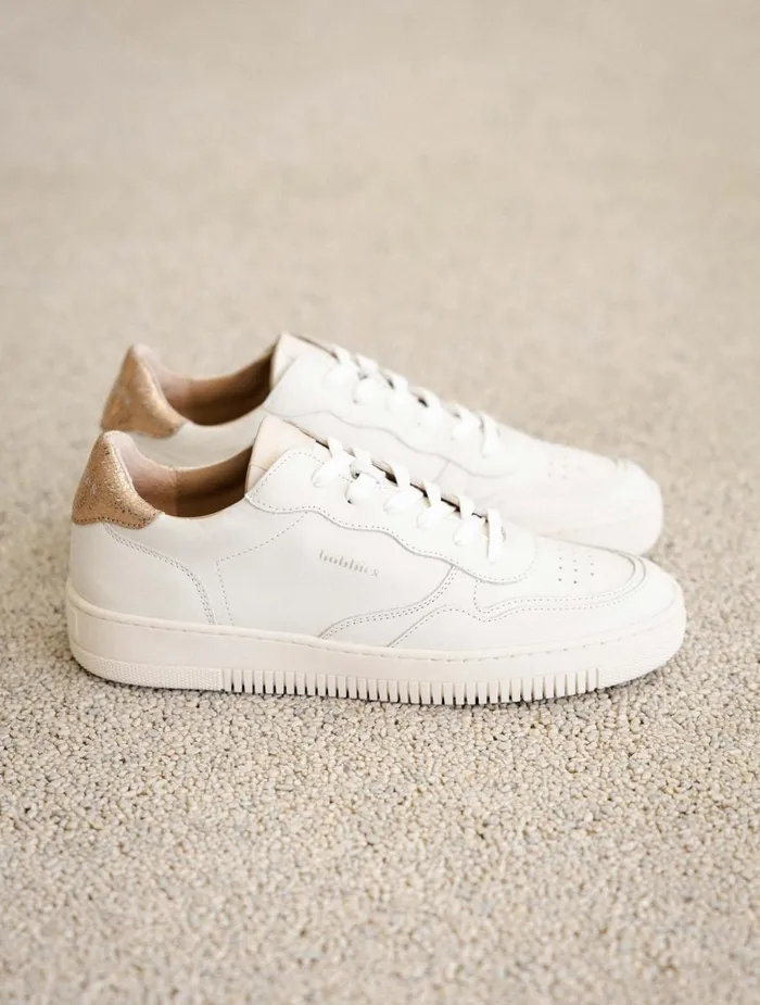 Bobbies Sneakers Scott Off White and Sepia Gold 8211 Women