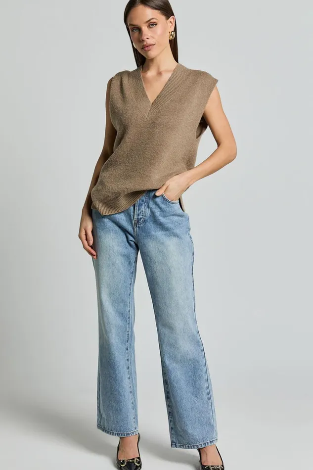 Chenelle Top 8211 Sleeveless Knit Sweater Vest In Biscuit Women Showpo Knitwear