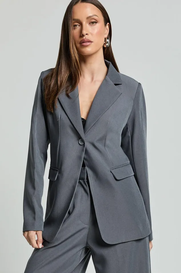Daffy Blazer 8211 Cinched Waist Blazer In Grey Women Showpo Blazers