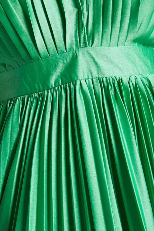 Della Midi Dress 8211 Plunge Neck Short Sleeve Pleated Dress In Green Women Showpo Dresses