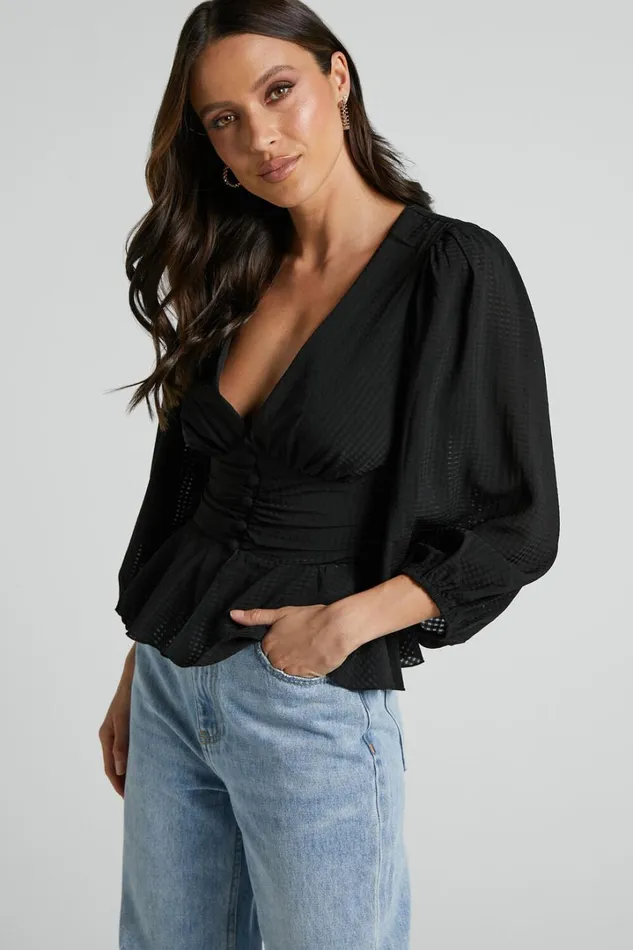 Dellah Long Sleeve V Neck Top In Black Women Showpo Tops