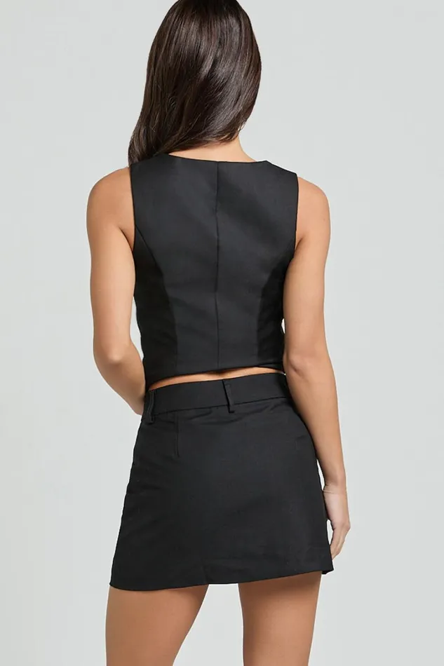 Desi Mini Skirt 8211 Tailored Mid Waisted Skirt In Black Women Showpo Skirts