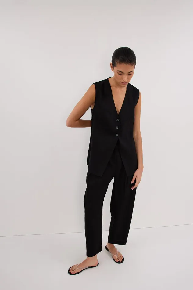 DISSH Vests BRAX BLACK LONGLINE VEST 8211 Women