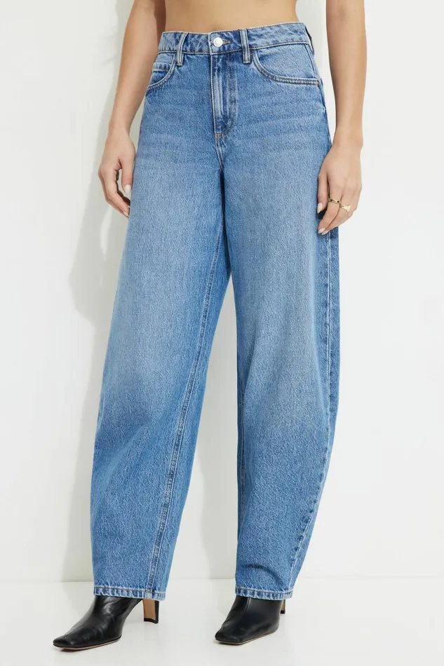 Dynamite Jeans and Denim Women June Horseshoe Jeans Blue