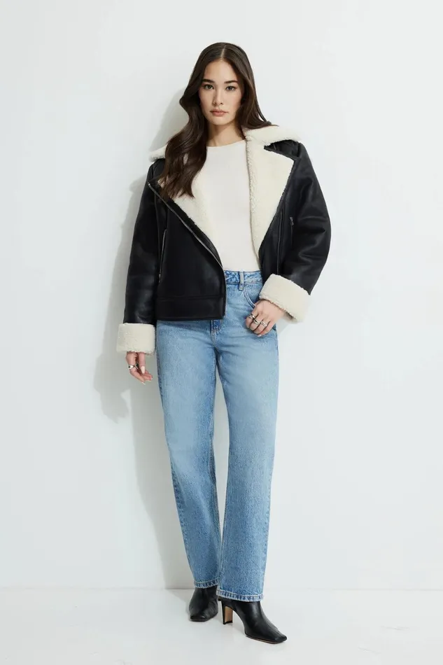 Dynamite Jeans and Denim Women Justina Straight Leg Jeans Blue