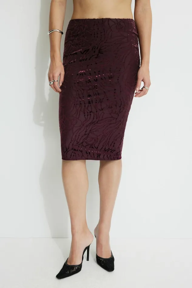 Dynamite Skirts and Skorts Women Alana Burnout Midi Skirt Burgundy