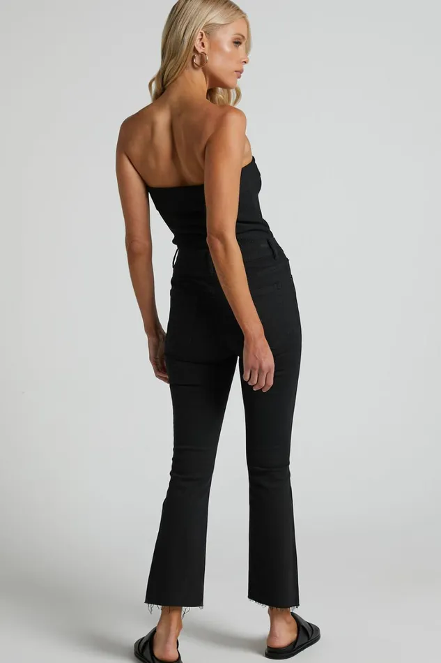 Elizena Jeans 8211 Mid Rise Step Hem Cropped Denim Jeans In Black Women Showpo Jeans