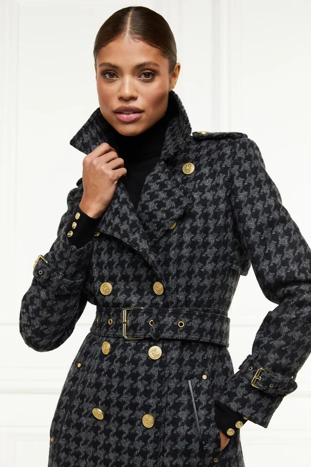 Holland Cooper Tailoring Women Full Length Chelsea Trench Coat Large Scale Charcoal Houndstooth