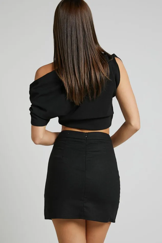 International Babe Mini Skirt 8211 Linen Look Side Split Skirt In Black Women Showpo Skirts