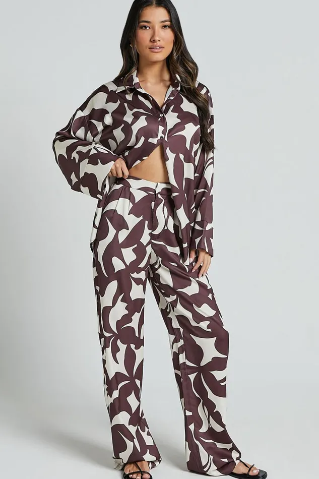 Janissa Pants 8211 High Waisted Wide Leg Pants In Brown Floral Women Showpo Curve Clothes Janissa Pants 8211 High Waisted Wide Leg Pants In Brown Floral Women Showpo Curve Clothes
