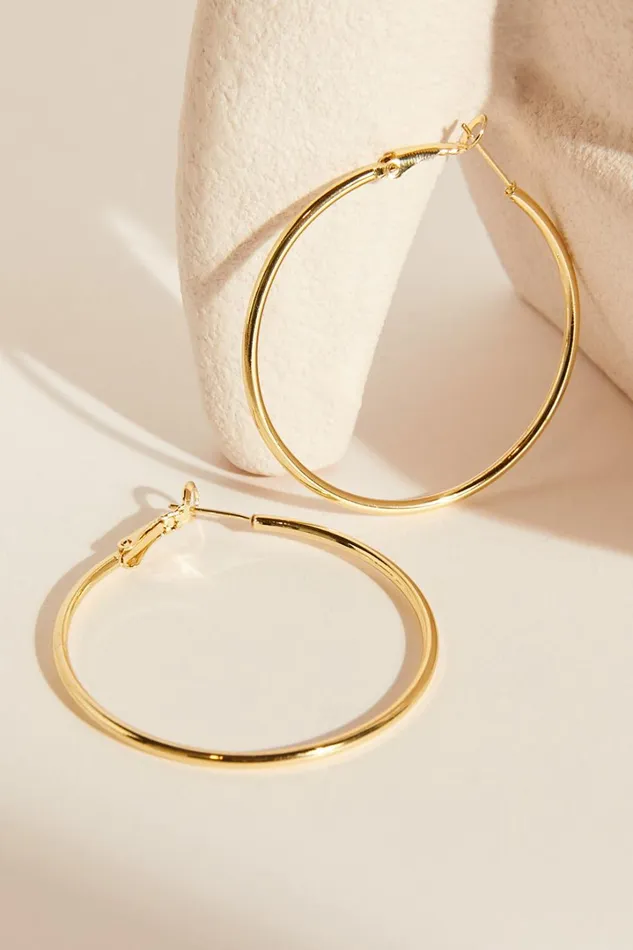 Jaxson Hoop Earrings In Gold Women Showpo Earrings