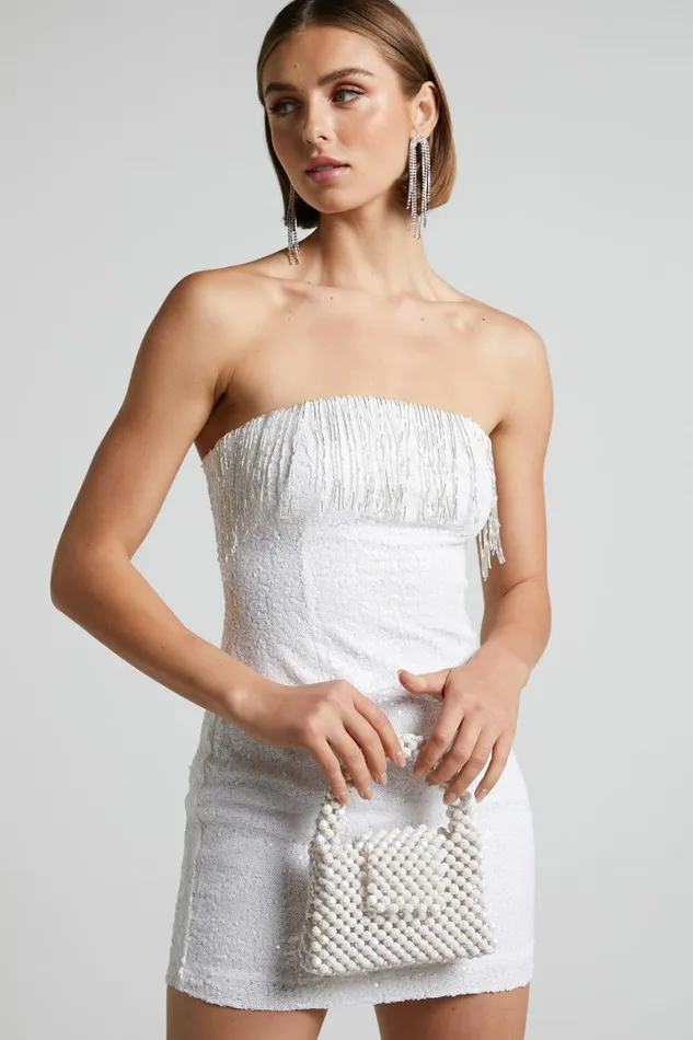 Jaynee Beaded Bag In Pearl Women Showpo Bags