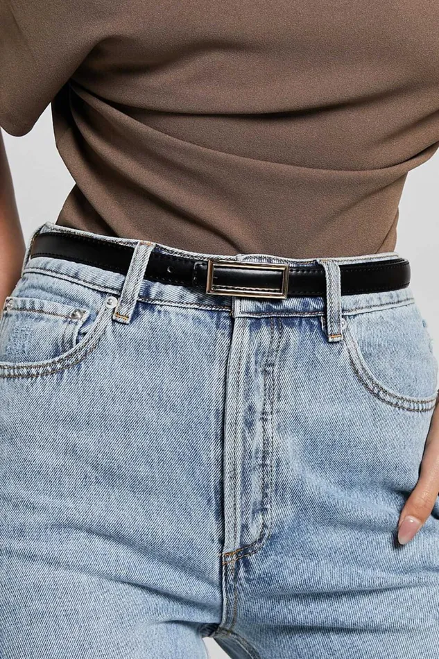 Karter Square Buckle Belt In Black Women Showpo Belts