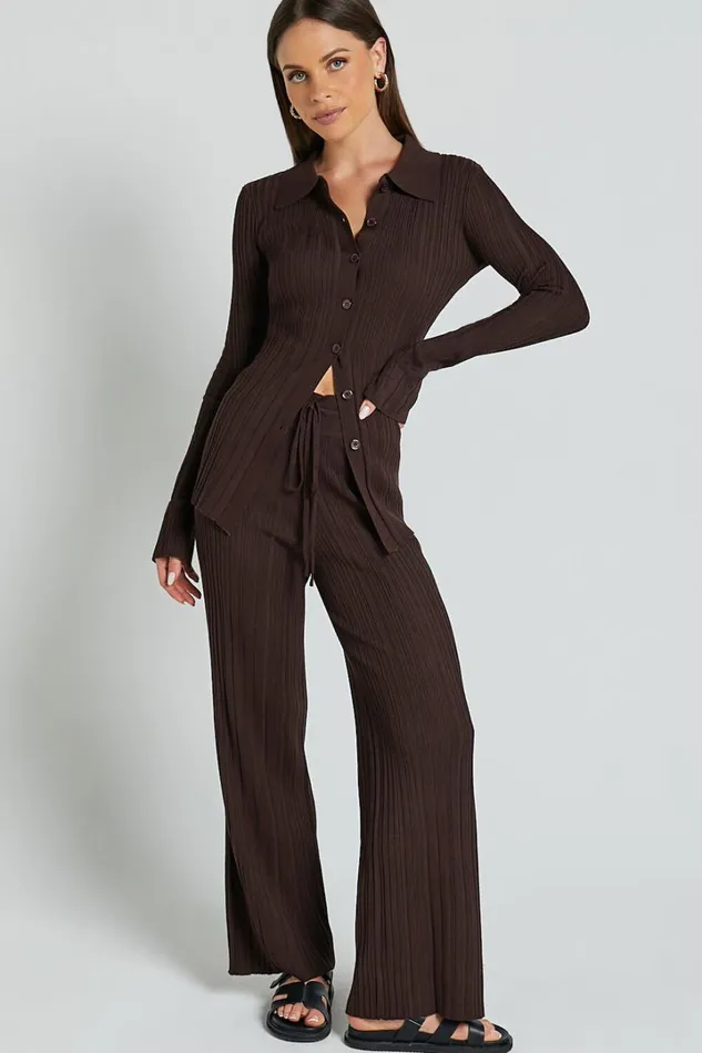 Kelsey Top 8211 Button Through Long Sleeve Knitted Top In Chocolate Women Showpo Knitwear