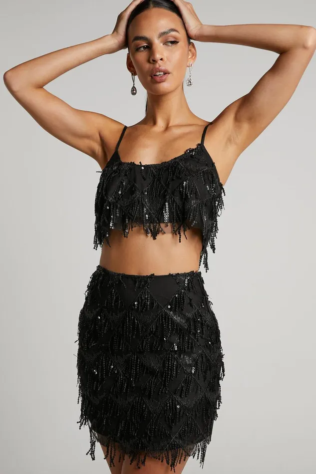 Khrizza Top 8211 Sequin Diamond Mesh Cropped Cami Top In Black Women Showpo Tops