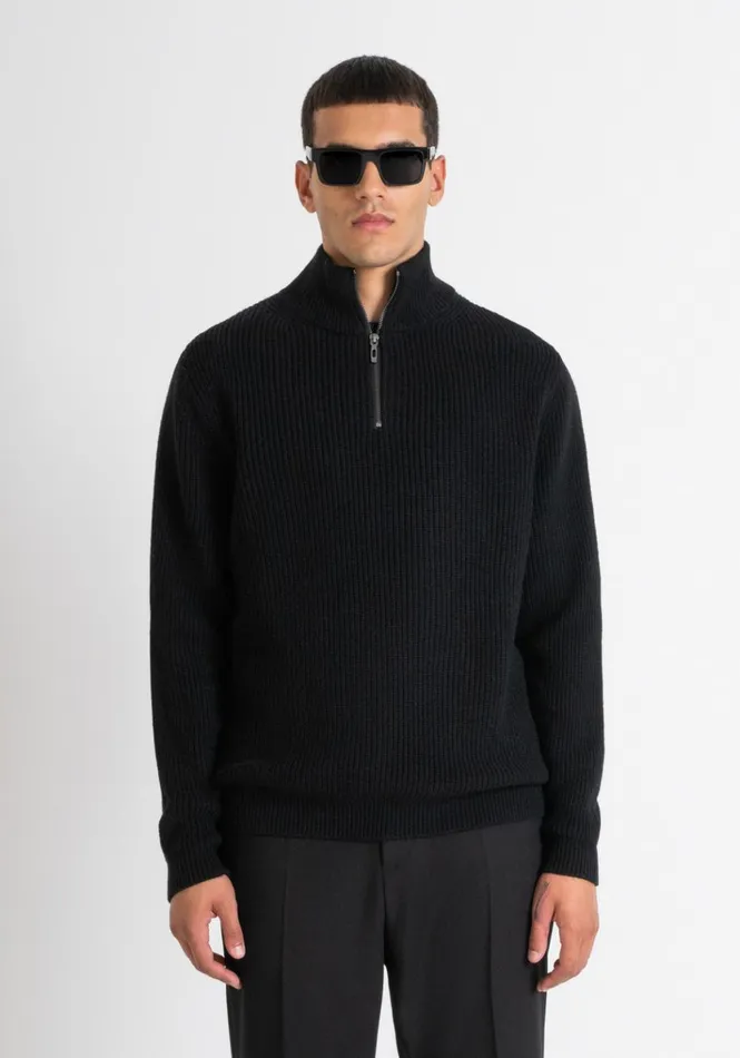 Knitwear Men Antony Morato Regular Fit Black Sweater With Zip In Merino Wool Blend Black Knitwear Men Antony Morato Regular Fit Black Sweater With Zip In Merino Wool Blend Black