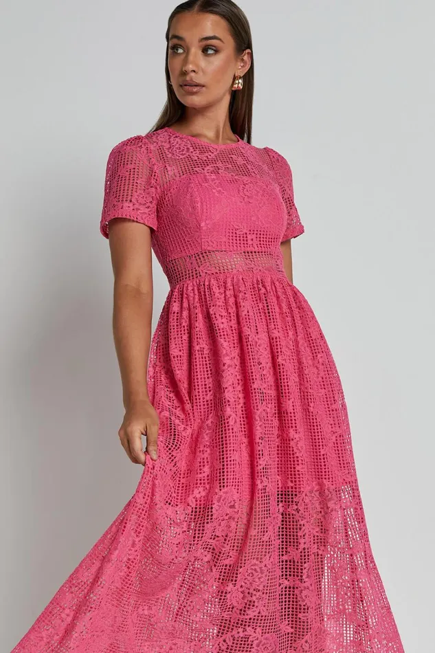 Leon Midi Dress 8211 Short Sleeve Dress In Pink Women Showpo Dresses