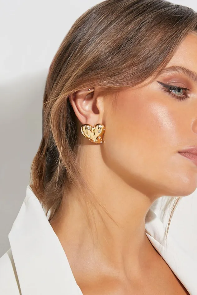 Lily Earrings 8211 Heart Shaped Diamante Detailed Earrings In Gold Women Showpo Earrings