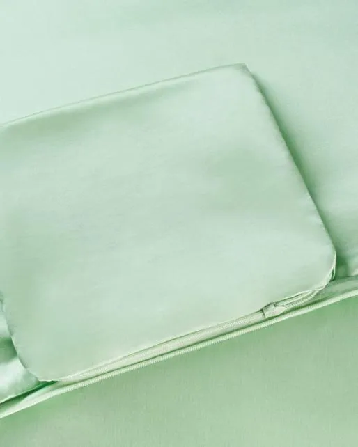 Lilysilk LILYHERB Antibacterial Silk Pillowcase 8211 Natural Green Charmeuse Home Silk Pillowcases