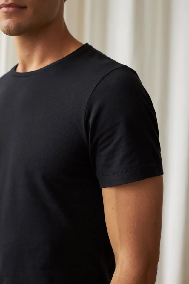 Men Akdamar 8211 Black TWOTHIRDS TShirts