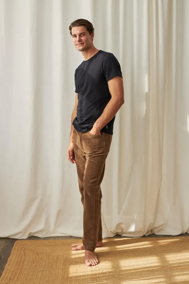 Men Akdamar 8211 Black TWOTHIRDS TShirts