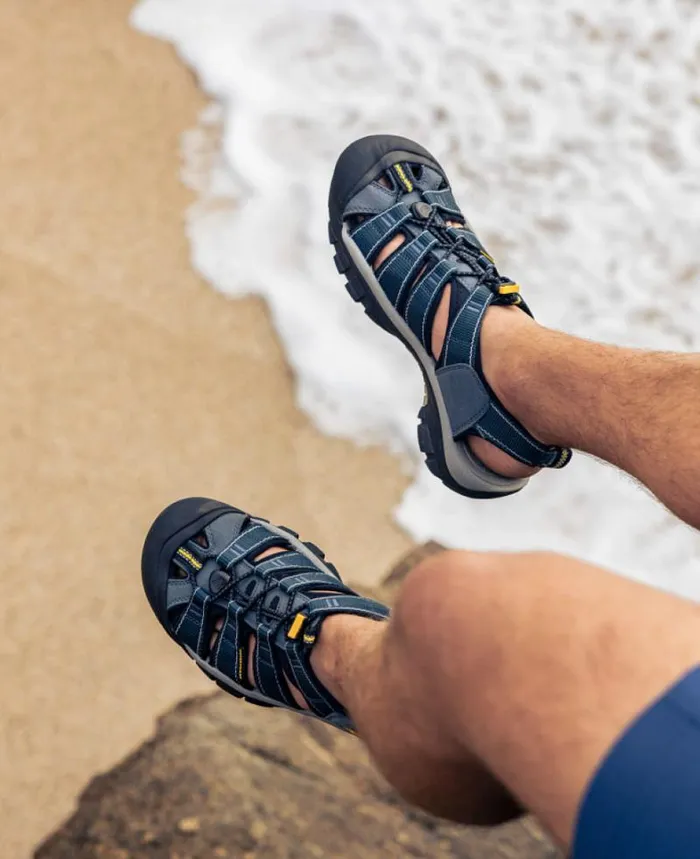 Men KEEN Sandals Newport H2 Martini OlivePrism Closed Toe Sandal Men KEEN Sandals Newport H2 Martini OlivePrism Closed Toe Sandal