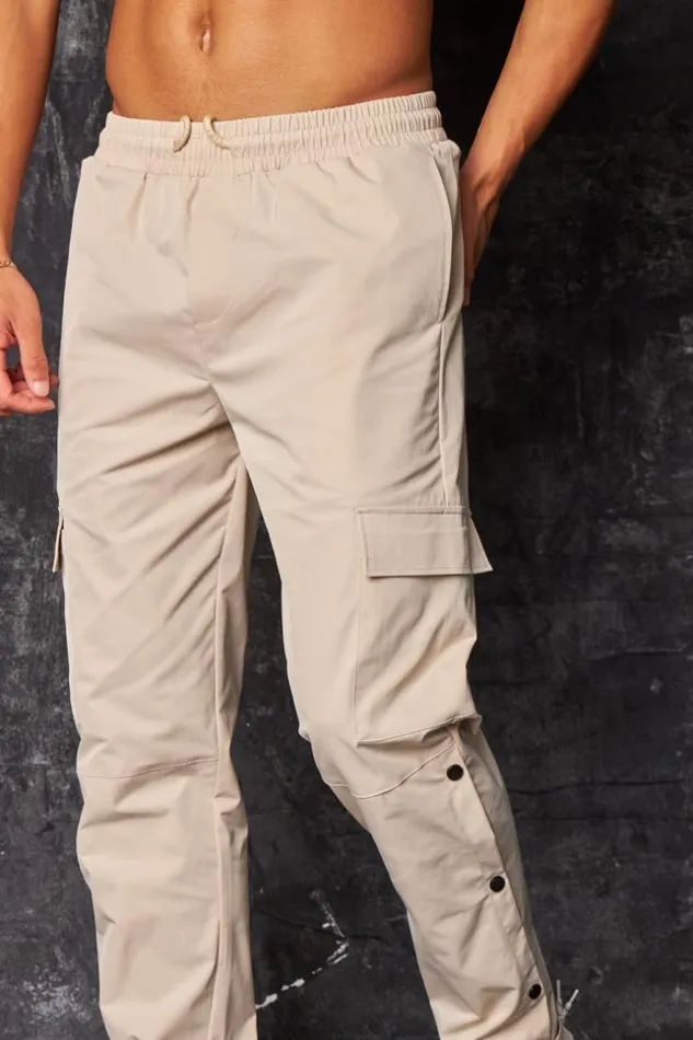 Men Pantalon De Jogging Cargo Boutons Pressions Beige Beige Brentiny Paris Jogging Bottoms Men Pantalon De Jogging Cargo Boutons Pressions Beige Beige Brentiny Paris Jogging Bottoms