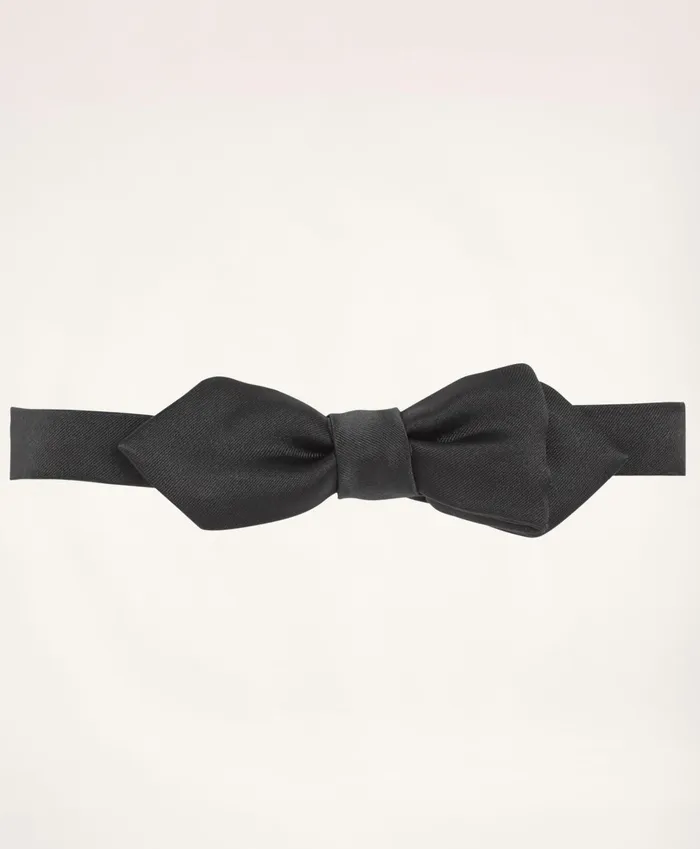 Men PreTied Satin Pointed End Bow Tie Black Brooks Brothers Ties and Pocket Squares