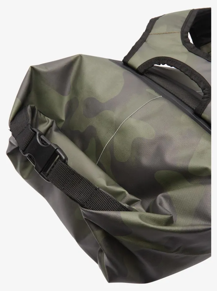 Men Quiksilver Backpacks and Bags Sea Stash 20L Medium Surf Backpack Black Camoflage Men Quiksilver Backpacks and Bags Sea Stash 20L Medium Surf Backpack Black Camoflage