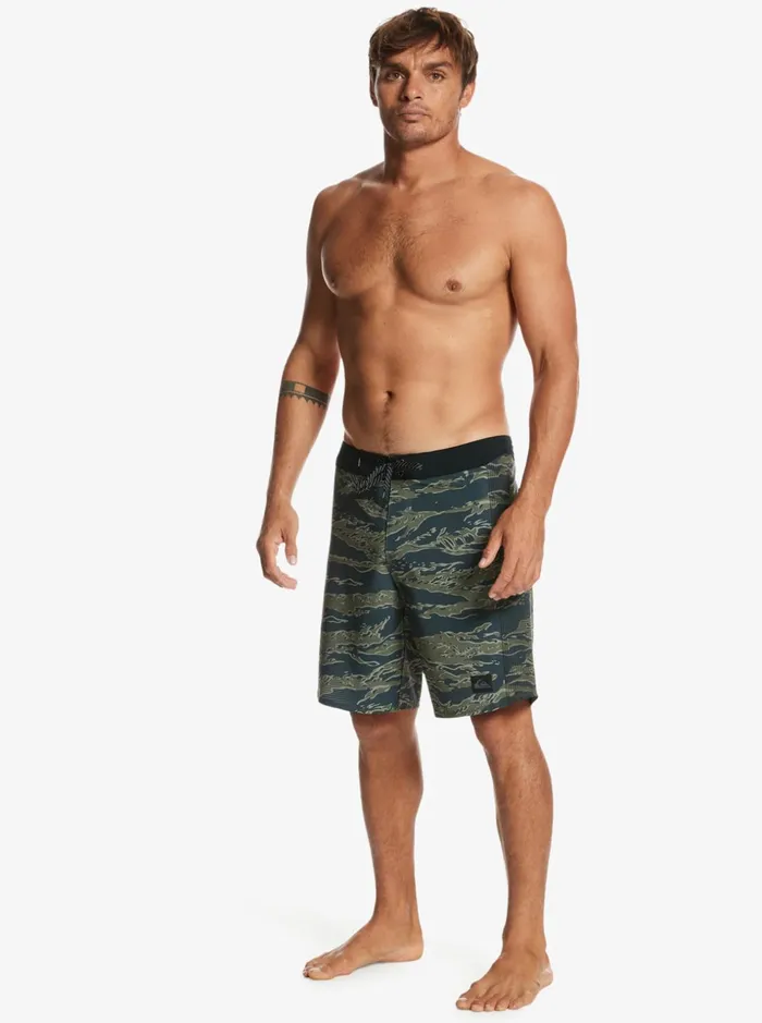 Men Quiksilver Boardshorts Highlite Arch 19039039 Boardshorts Grape Leaf Men Quiksilver Boardshorts Highlite Arch 19039039 Boardshorts Grape Leaf