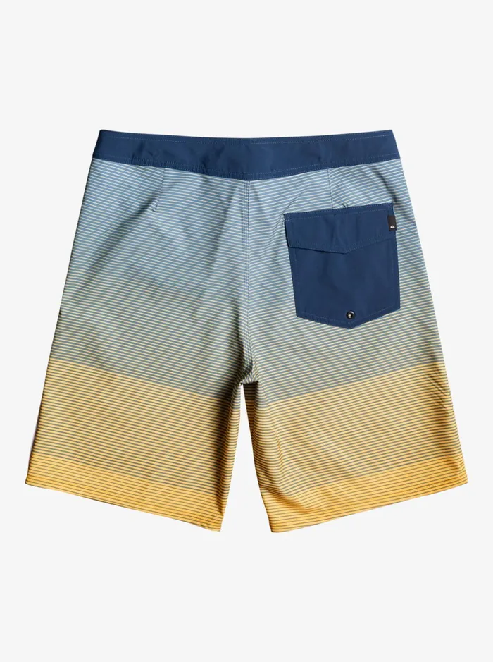 Men Quiksilver Boardshorts SurfSilk Massive 20034 Boardshorts Golden Rod Men Quiksilver Boardshorts SurfSilk Massive 20034 Boardshorts Golden Rod
