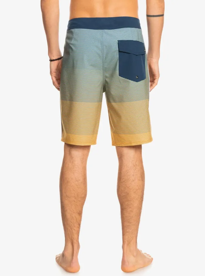 Men Quiksilver Boardshorts SurfSilk Massive 20034 Boardshorts Golden Rod Men Quiksilver Boardshorts SurfSilk Massive 20034 Boardshorts Golden Rod