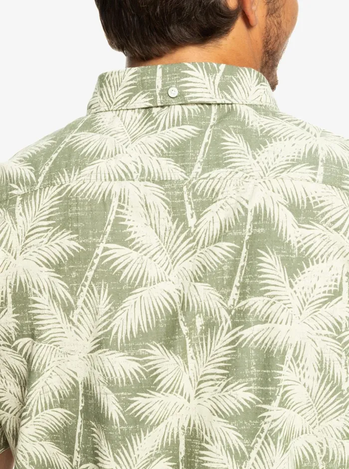 Men Quiksilver Shirts and Polos Fleeting Moment Short Sleeve Shirt Four Leaf Fleeting Moment Men Quiksilver Shirts and Polos Fleeting Moment Short Sleeve Shirt Four Leaf Fleeting Moment