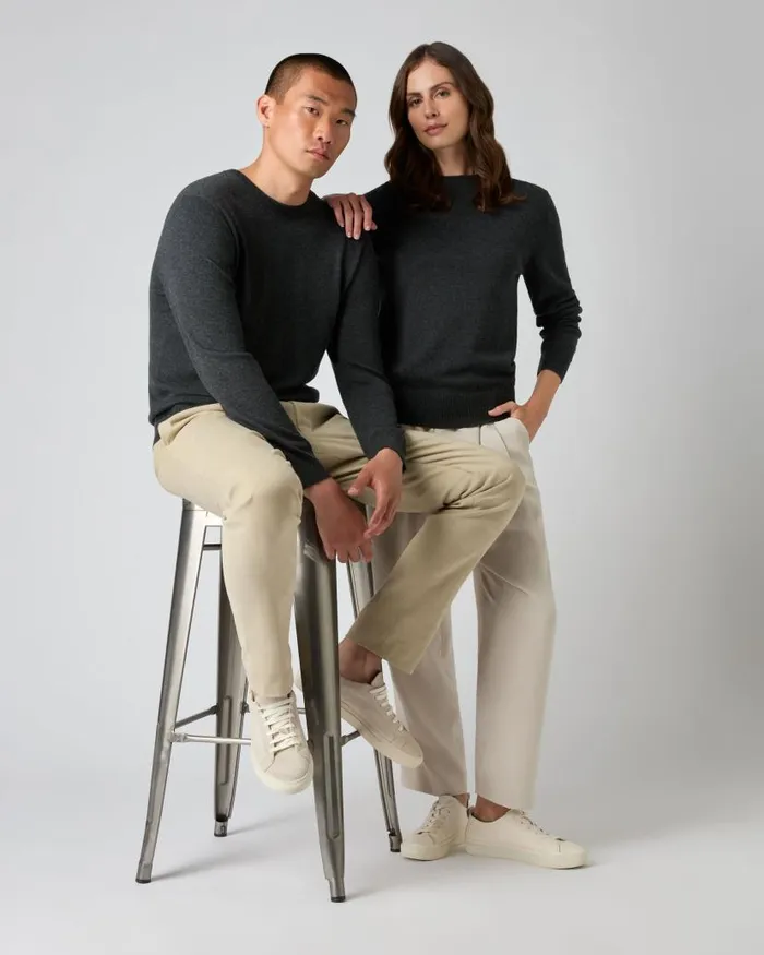 NPeal Jumpers Men Oxford Round Neck Cashmere Jumper Dark Charcoal Grey