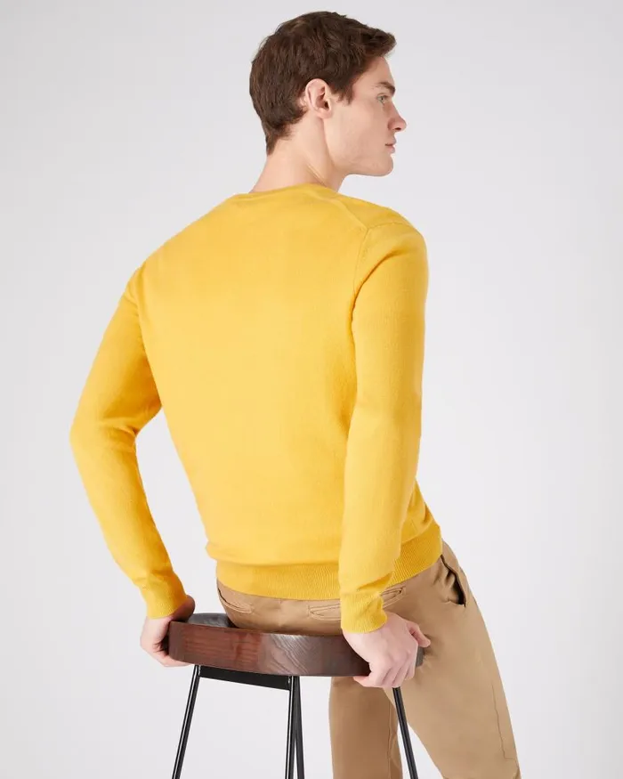 NPeal Jumpers Men The Burlington V Neck Cashmere Jumper Canary Yellow
