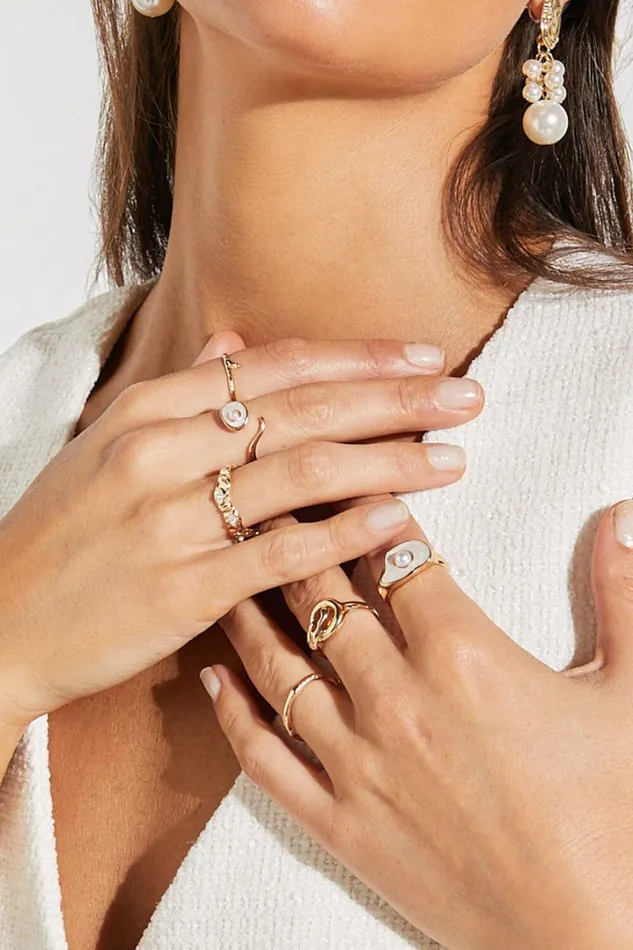 Paloma Rings 8211 6 Pack Gold Ring Set In Gold Women Showpo Rings