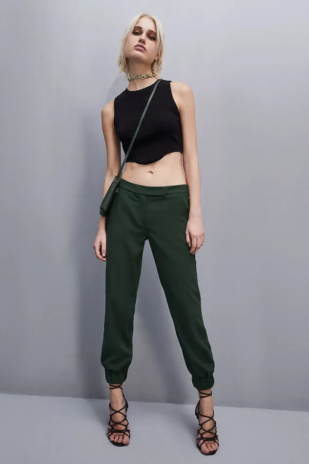Patrizia Pepe Lowwaisted Crepe Jogger Pants Green Tuscany Green Apparel Joggers