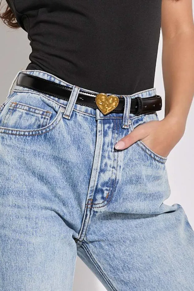 Quincy Belt 8211 Thin Band Heart Detail Belt In Black Women Showpo Belts