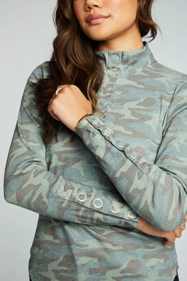 rPET Vintage Rib Long Sleeve Snap Detail Mock Neck Pullover Womens Tops Chaser Brand