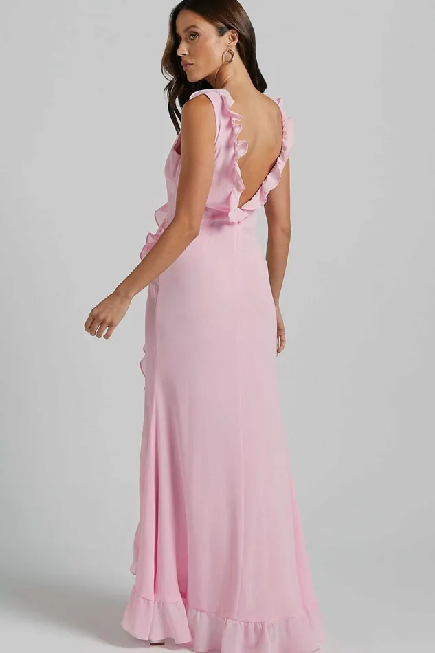 Runaway The Label 8211 Suzannah Midi Dress In Musk Women Showpo Dresses